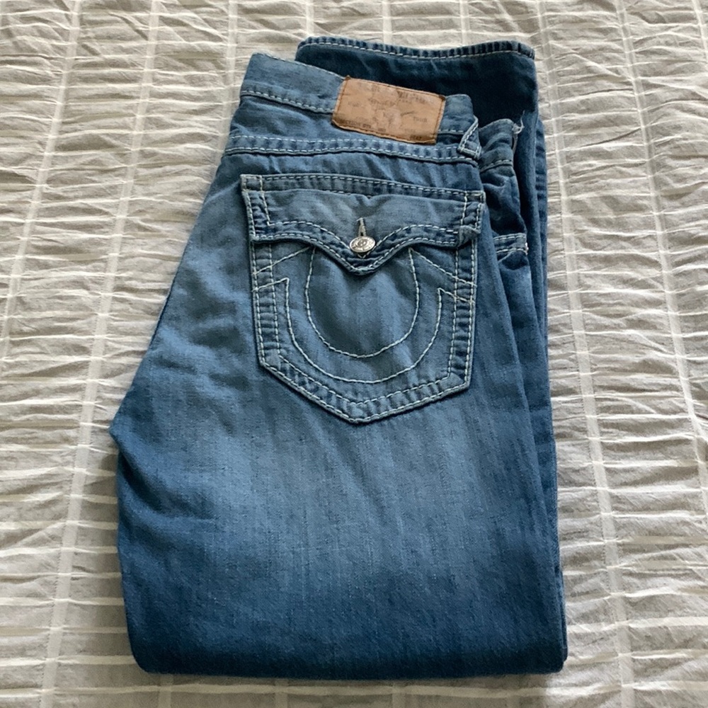 Tru religion 34 x32 Straight flap natural big T